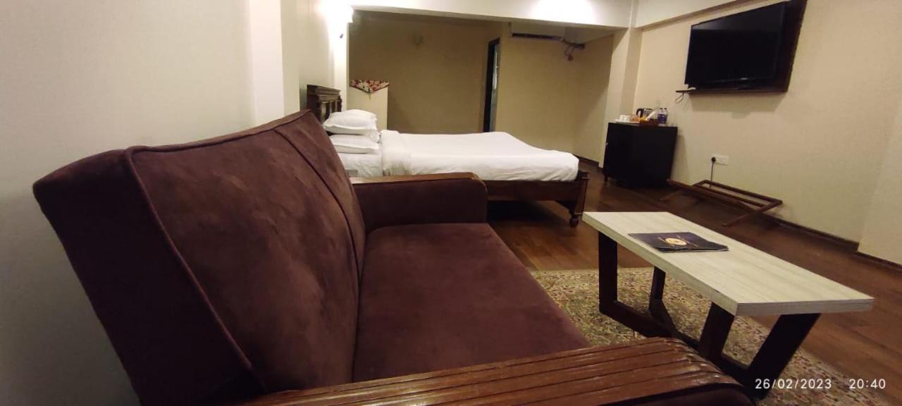 The Heritage Club - Tripura Castle Hotel And Spa Shillong Exterior foto
